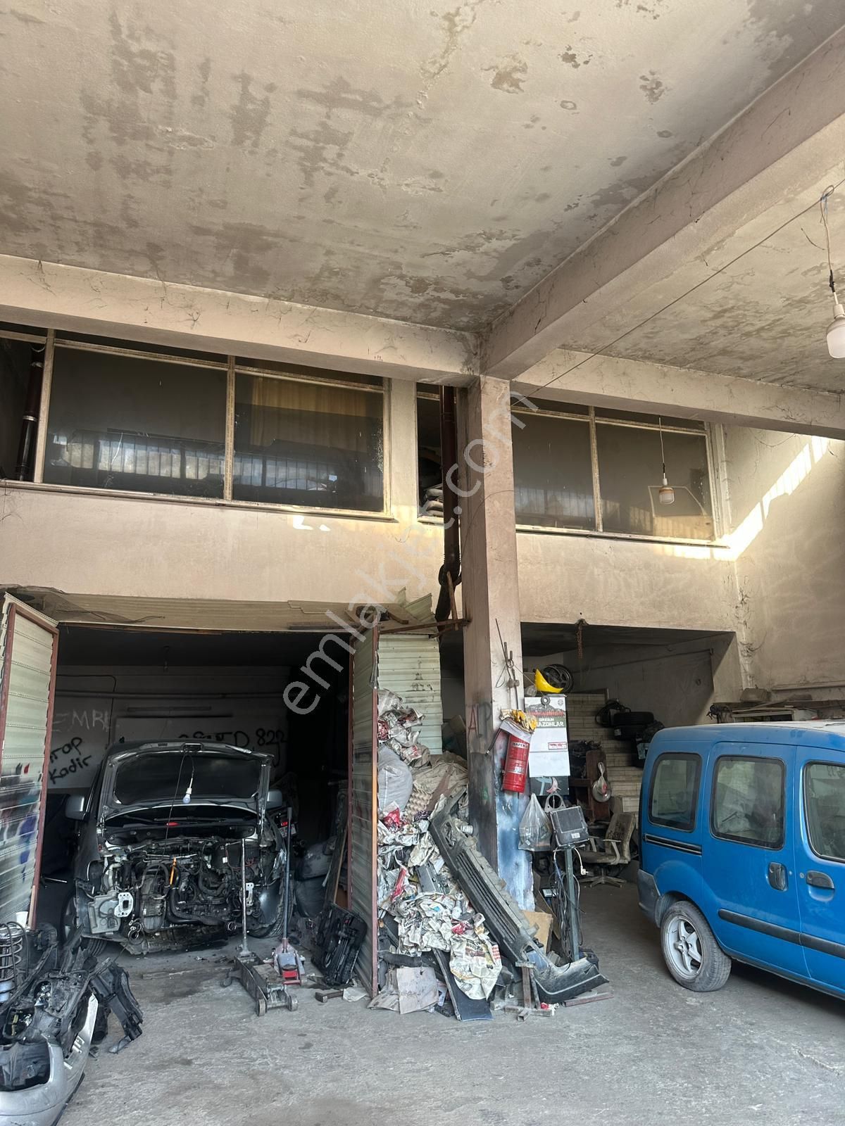 Tirebolu Sanayide Fırsat Satılık Dükkan