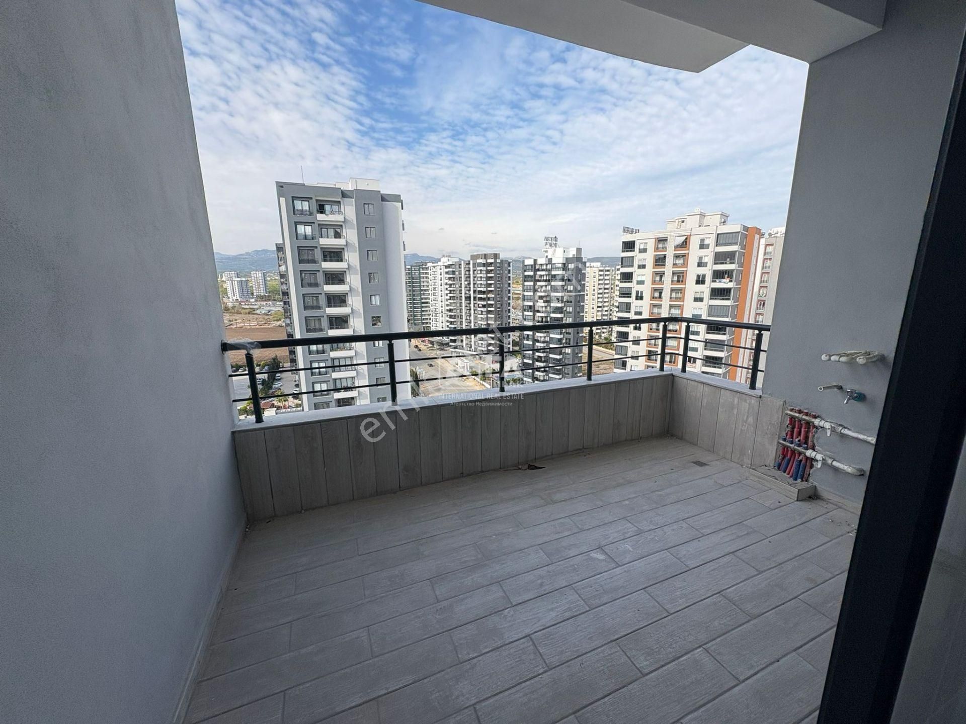 Fa Emlak'tan Tecede 11. Kat, Havuzlu Site, 2+1 Balkonlu Kiralık - Görsel 9