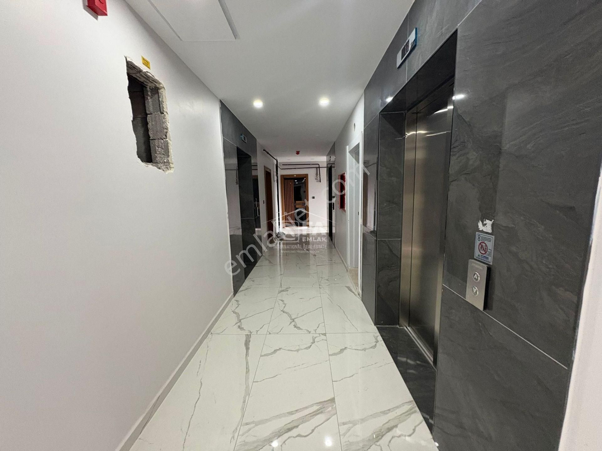 Fa Emlak'tan Tecede 11. Kat, Havuzlu Site, 2+1 Balkonlu Kiralık - Görsel 3