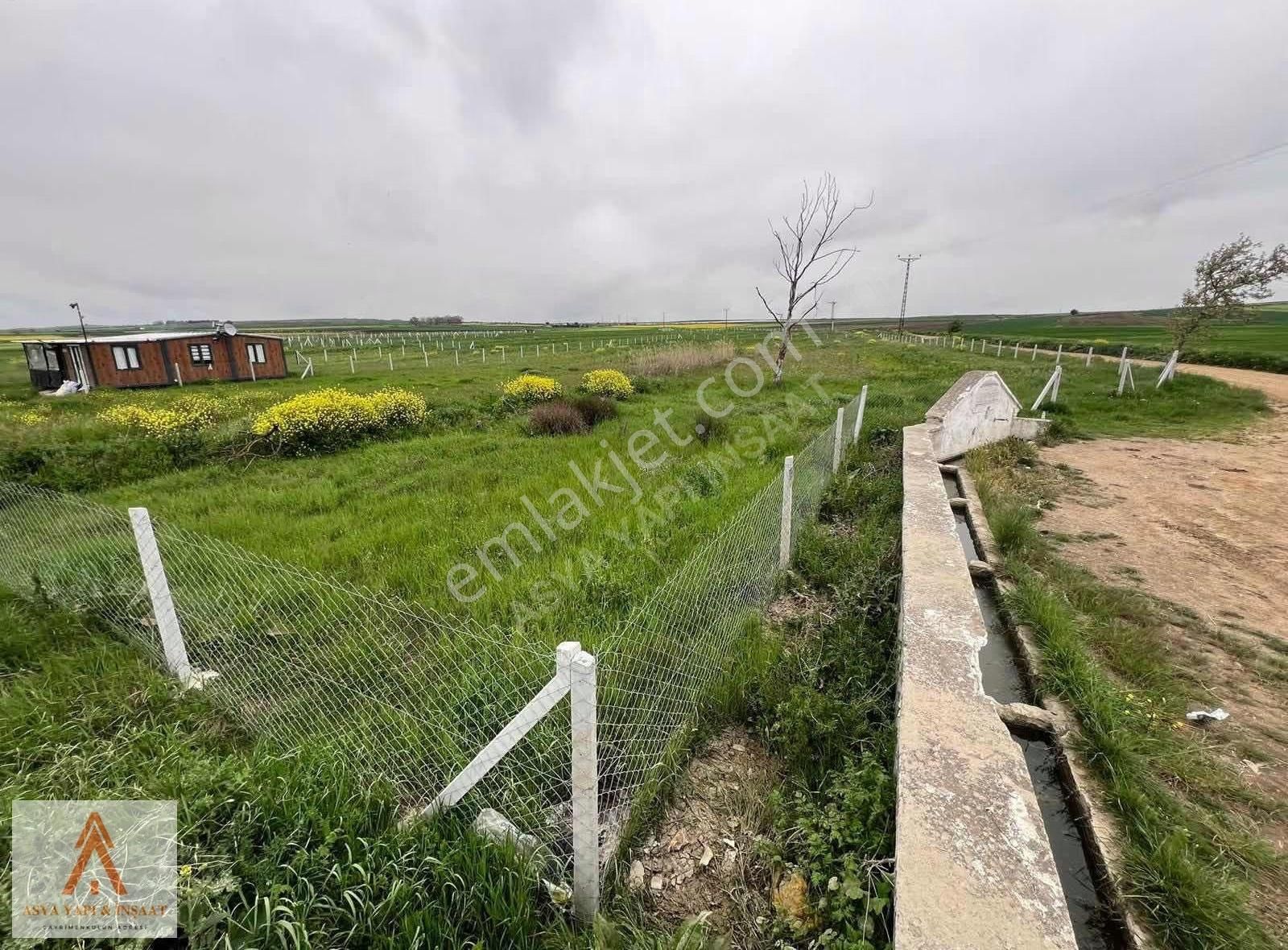 Silivri Değirmenköyde 4500 M2 Yola Cephe Etrafı Çevrili Hisse - Görsel 2