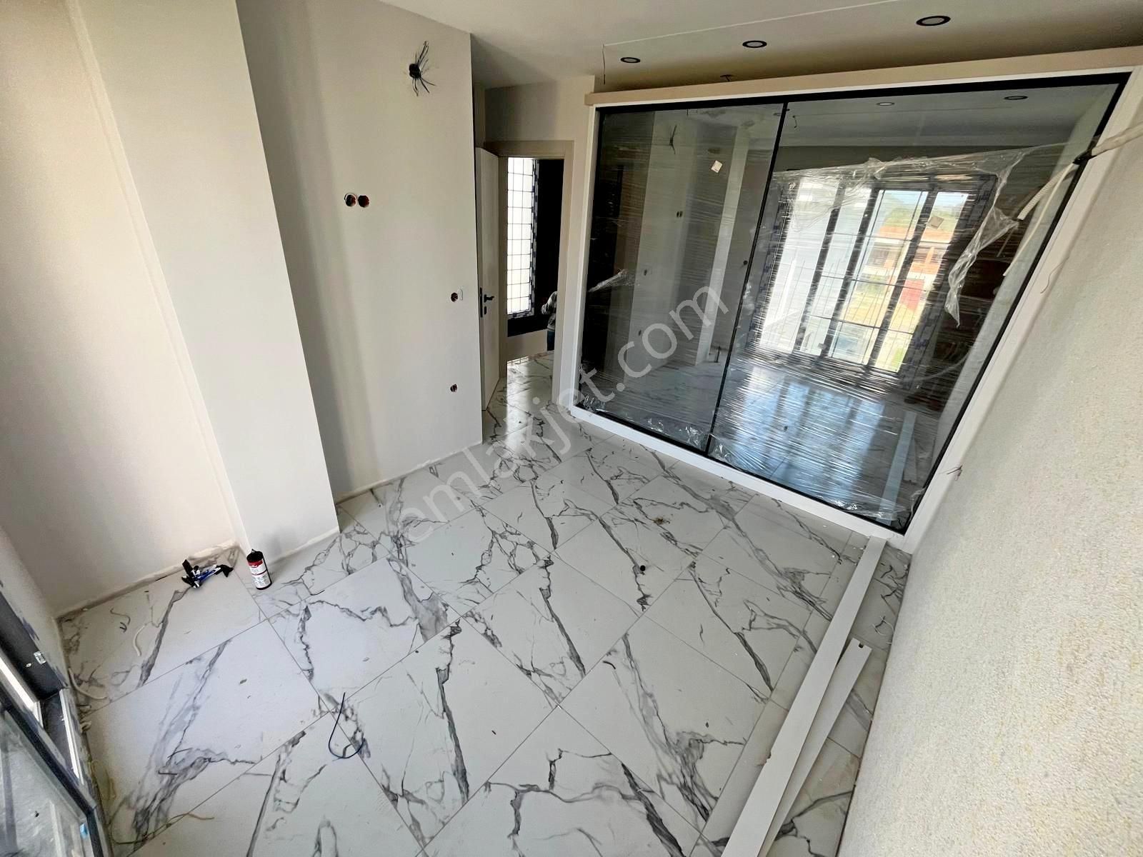 Kuşadası Satılık Davutlarda Müstakil Havuzlu 4+1 Villa - Görsel 25