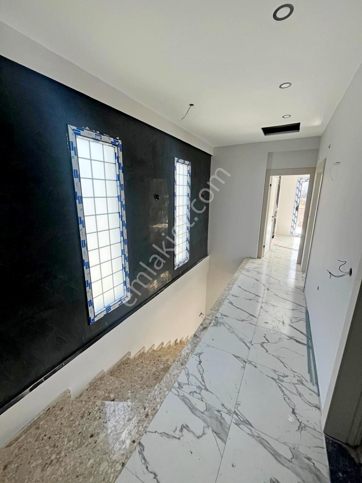 Kuşadası Satılık Davutlarda Müstakil Havuzlu 4+1 Villa - Görsel 15