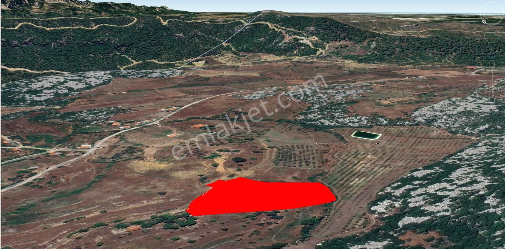 Döşemealtı Ahırtaş'da Doğayla İç İçe Harıka Konumda Satılık Kargir Ev Ve Arsa