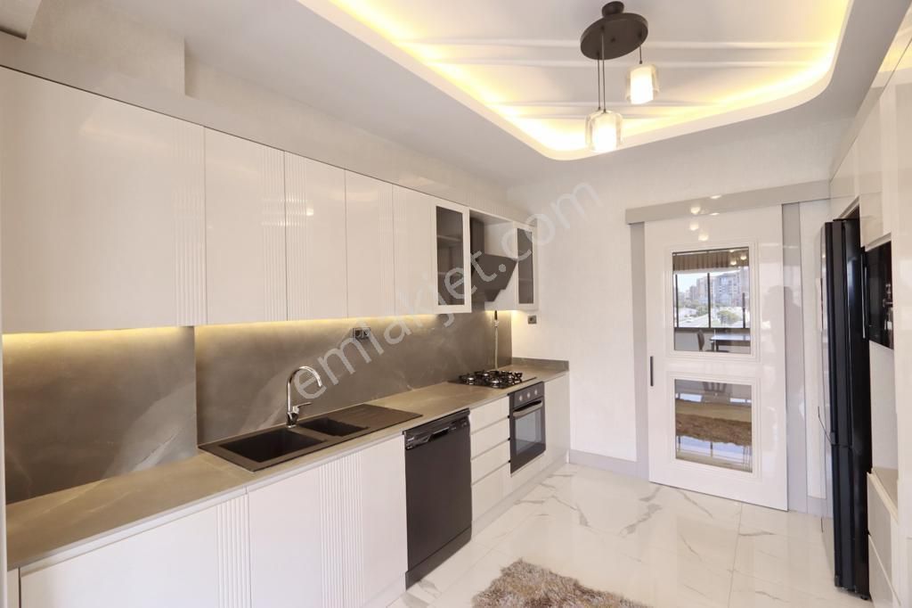 Millioğlu'n Dan Beylerbeyi'n De Satılık 3,5+1 Ultra Lüks Daireler - Görsel 14