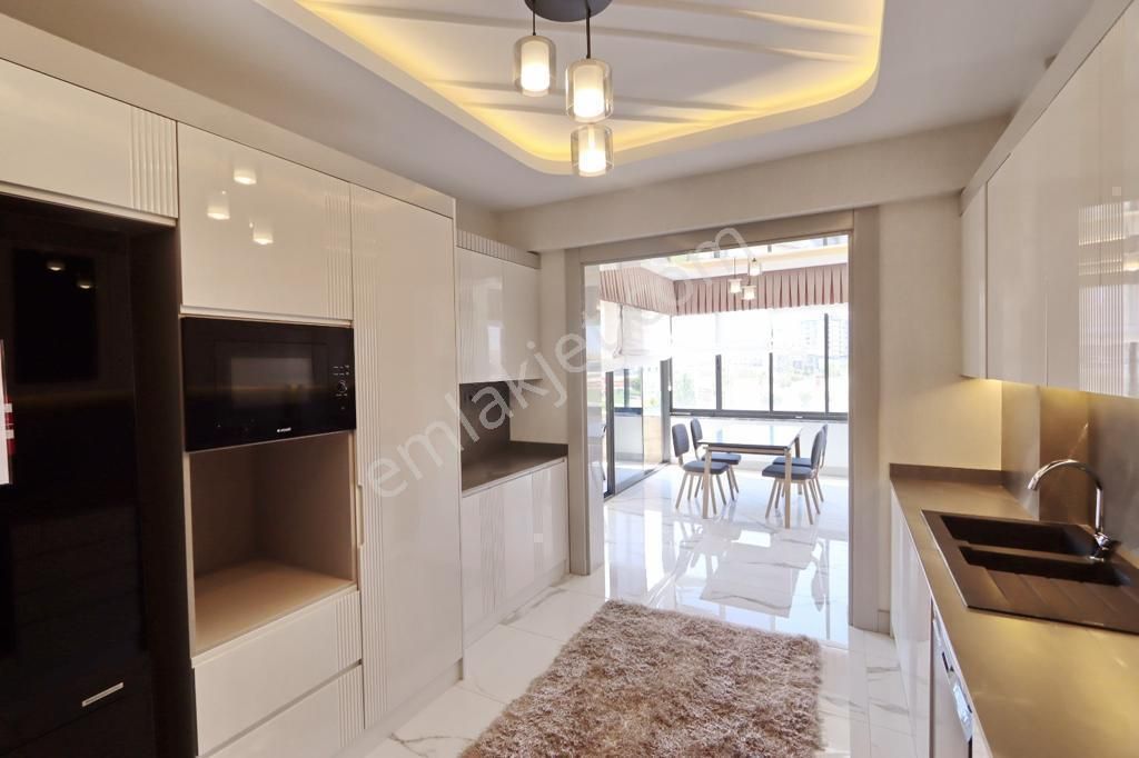 Millioğlu'n Dan Beylerbeyi'n De Satılık 3,5+1 Ultra Lüks Daireler - Görsel 16