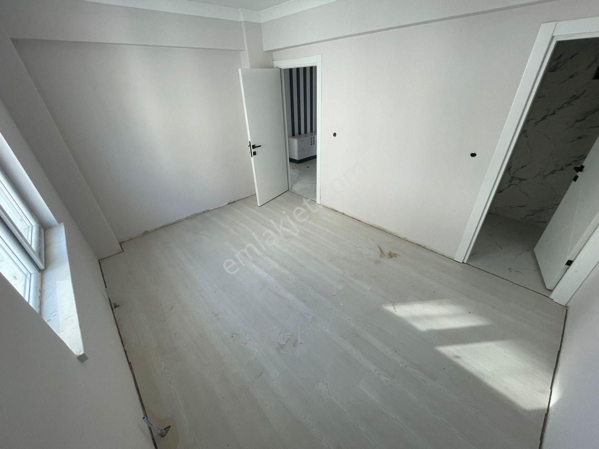 Menderes Mah'de 3+1 Asansörlü Fırsat Daire (0 Bina ) - Görsel 13