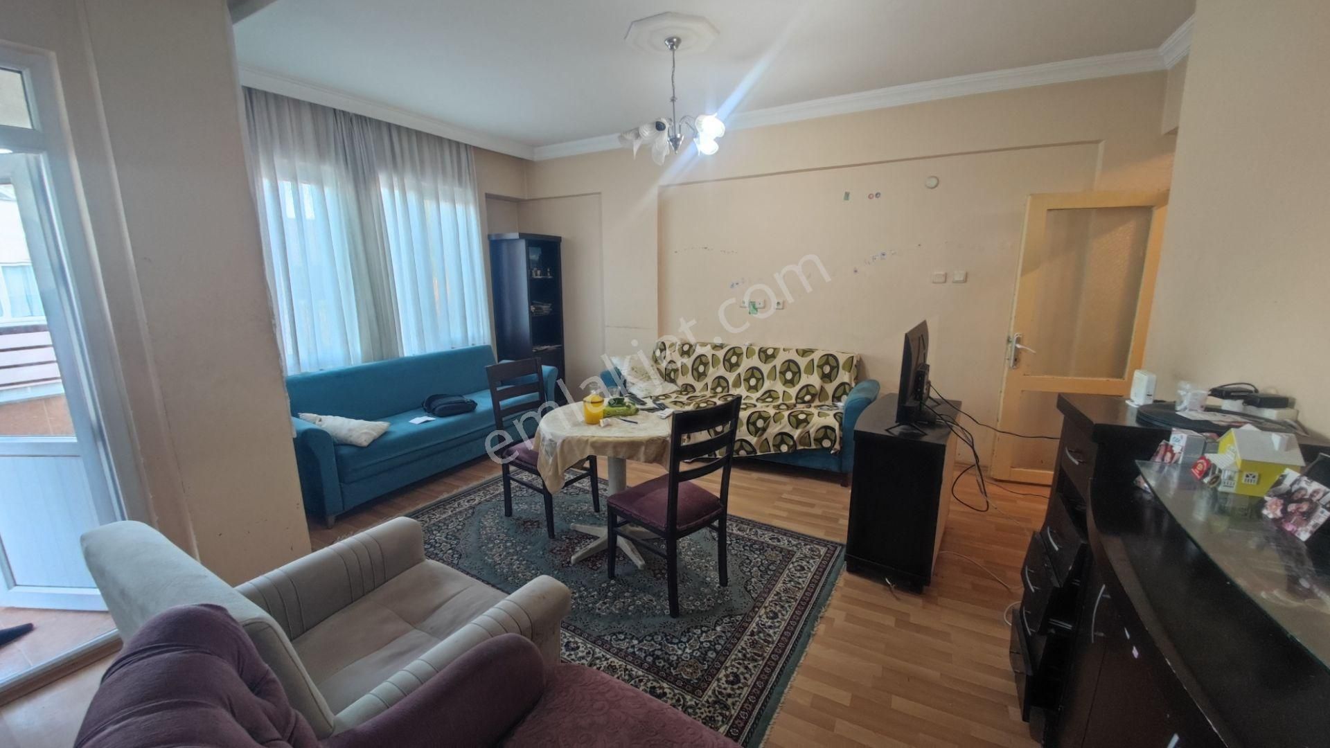 Gençlik Mah. Kenstsel Dönüşüme Uygun Satılık 2+1 Daire - Görsel 2