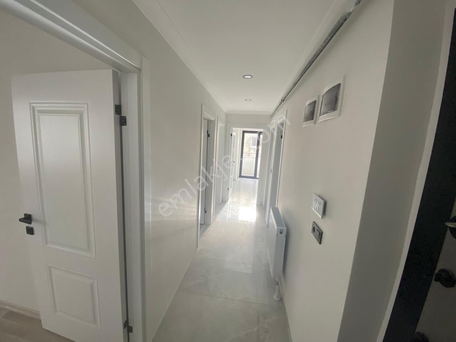 Çayırova Özgürlük Mahallesinde Lüx 2+1 Satılık Daire - Görsel 9
