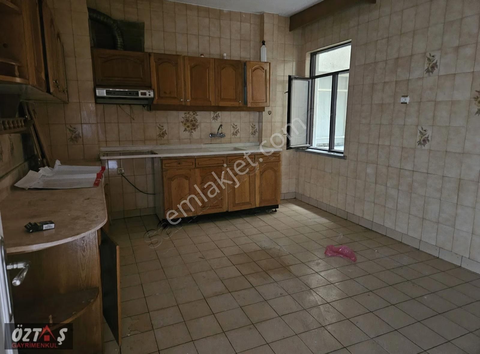 Bozanti Cad. Üzerinde Kiralık 3+1 Daire - Görsel 7