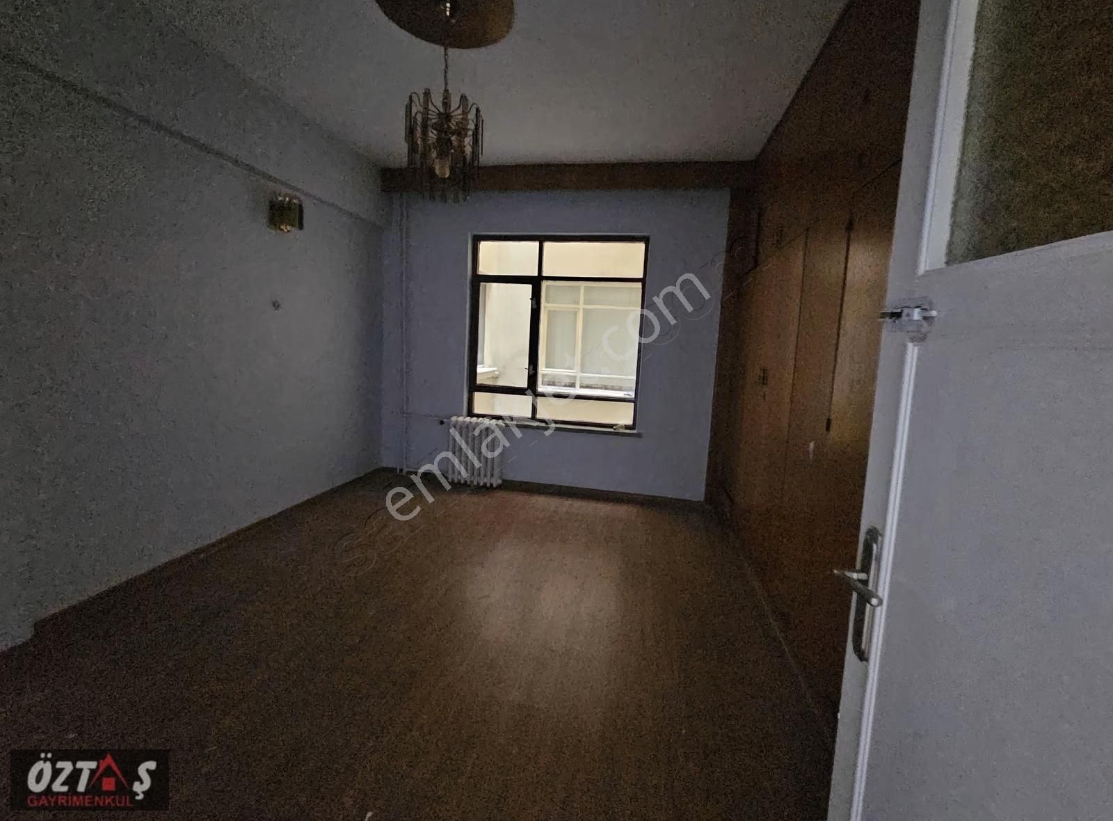 Bozanti Cad. Üzerinde Kiralık 3+1 Daire - Görsel 4