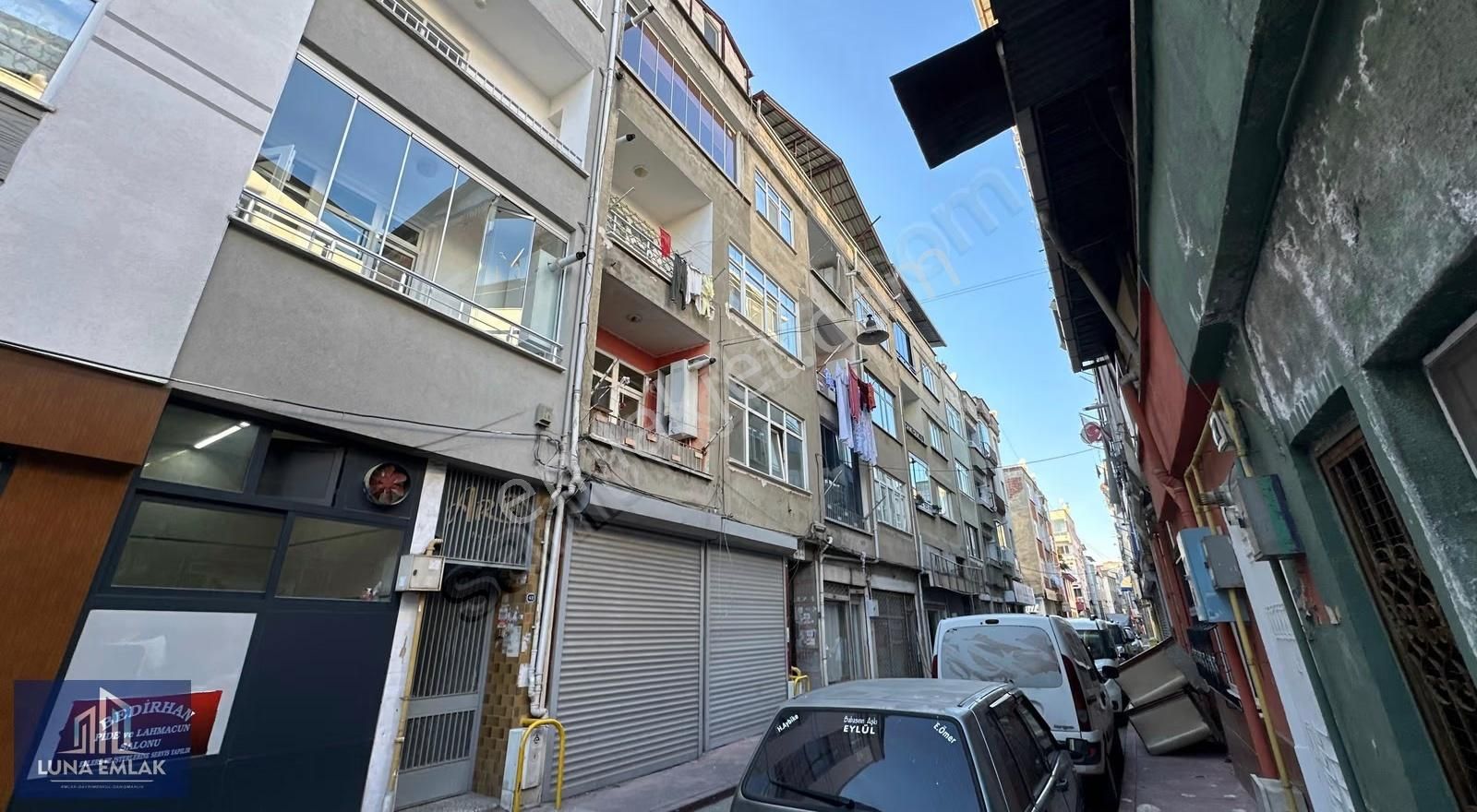 Luna'dan Atatürk Bulvarına 150m 3+1 Fırat Daire