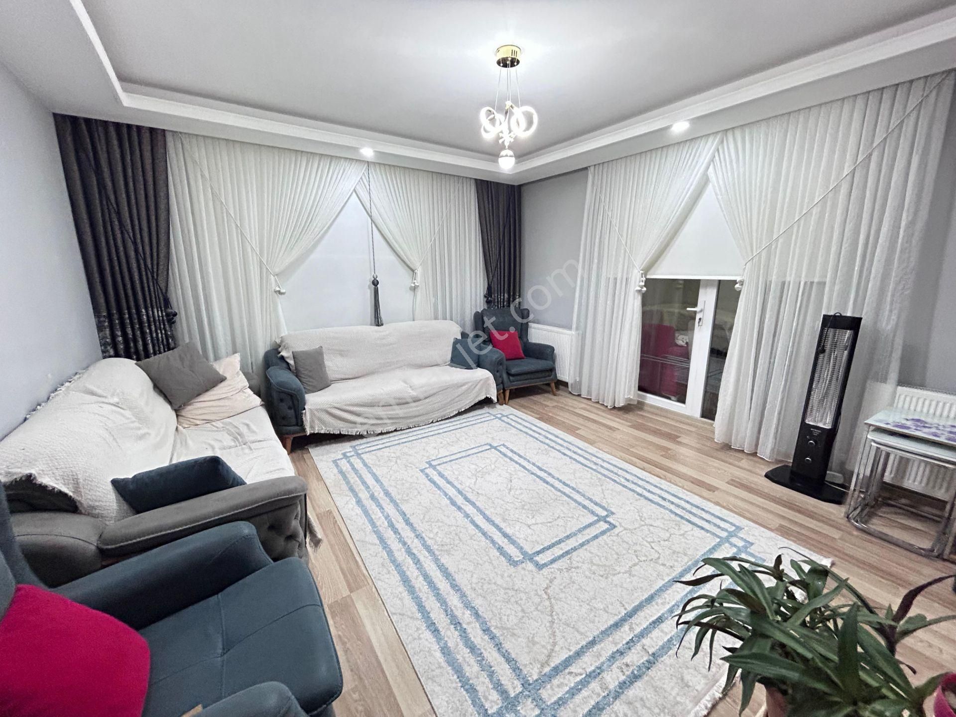 Lider Emlak`tan Doğantepe`de Manzaralı Kat`ta Daire