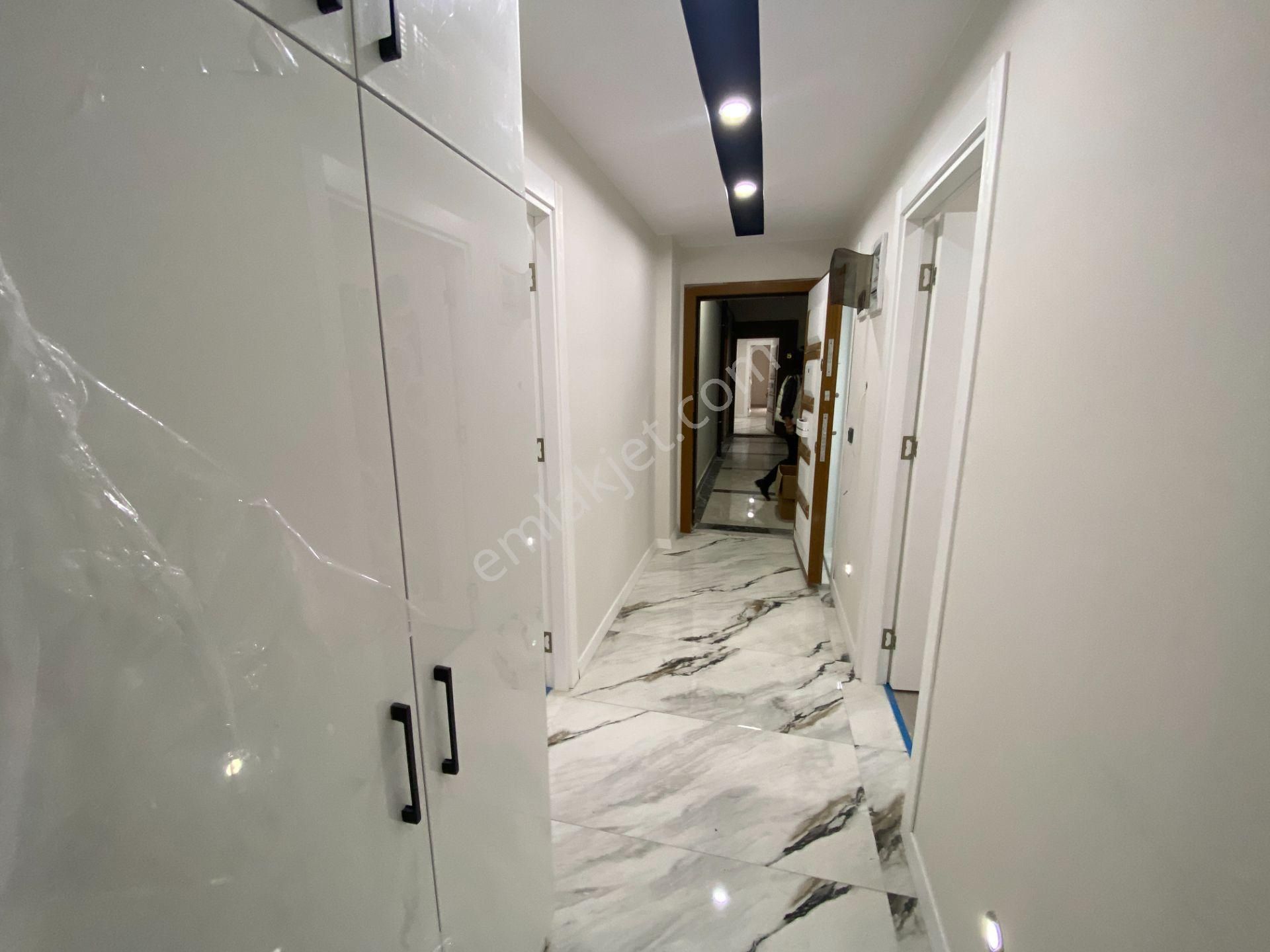 Konyaaltı Cadde Arkası Oyun Parklı K.otoparklı 2+1 - Görsel 14