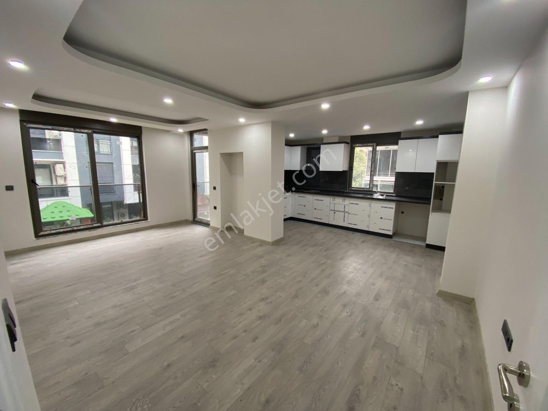 Konyaaltı Cadde Arkası Oyun Parklı K.otoparklı 2+1 - Görsel 2