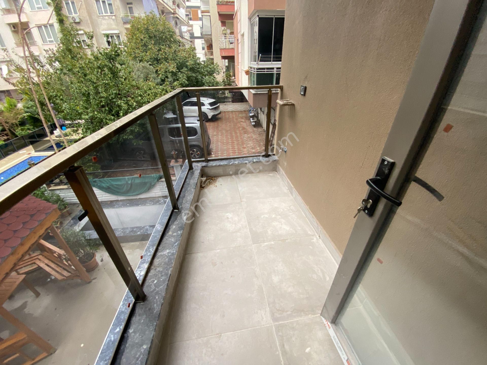 Konyaaltı Cadde Arkası Oyun Parklı K.otoparklı 2+1 - Görsel 6