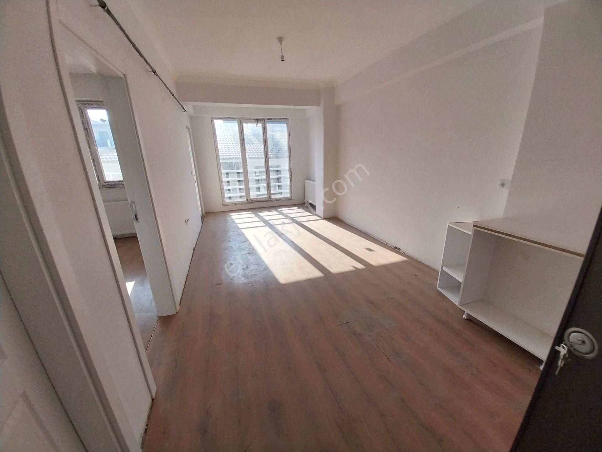 Üniversite Ve Tıp Fakültesi'nin Karşısında Sıfır Satılık 1+1 Daire - Görsel 20