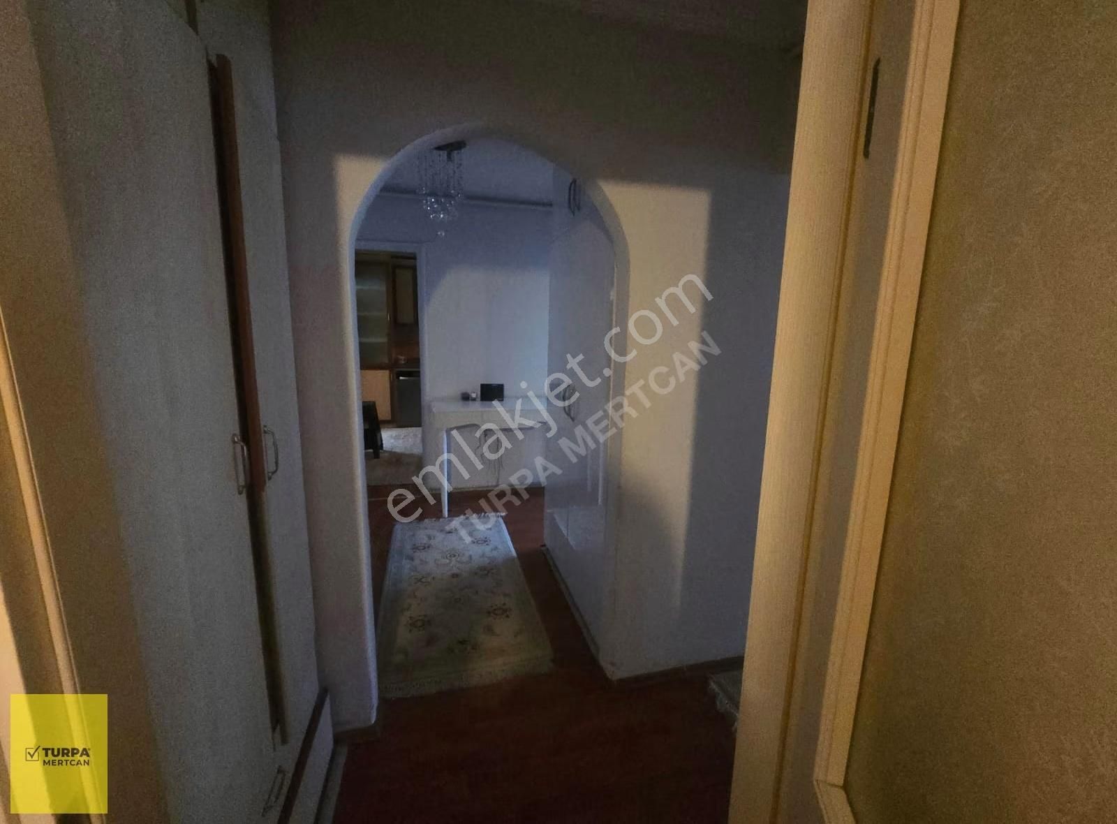 Bornova Ankara Cad.üzeri Satılık 3+1 Daire - Görsel 16