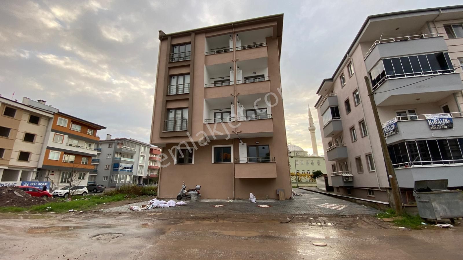 Şehir Hastanesi Yakını Sıfır Binada Kiralık 2+1 Daire - Görsel 16
