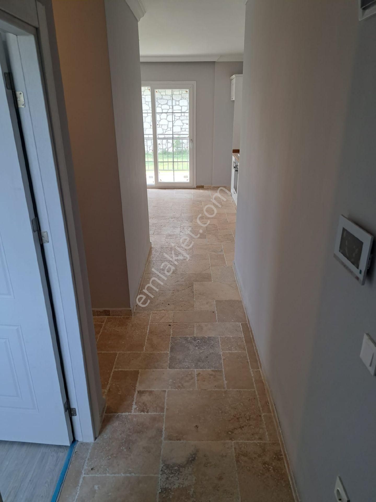 Altınova Siber Lıfe Köşe Bahçe Katı - Görsel 15