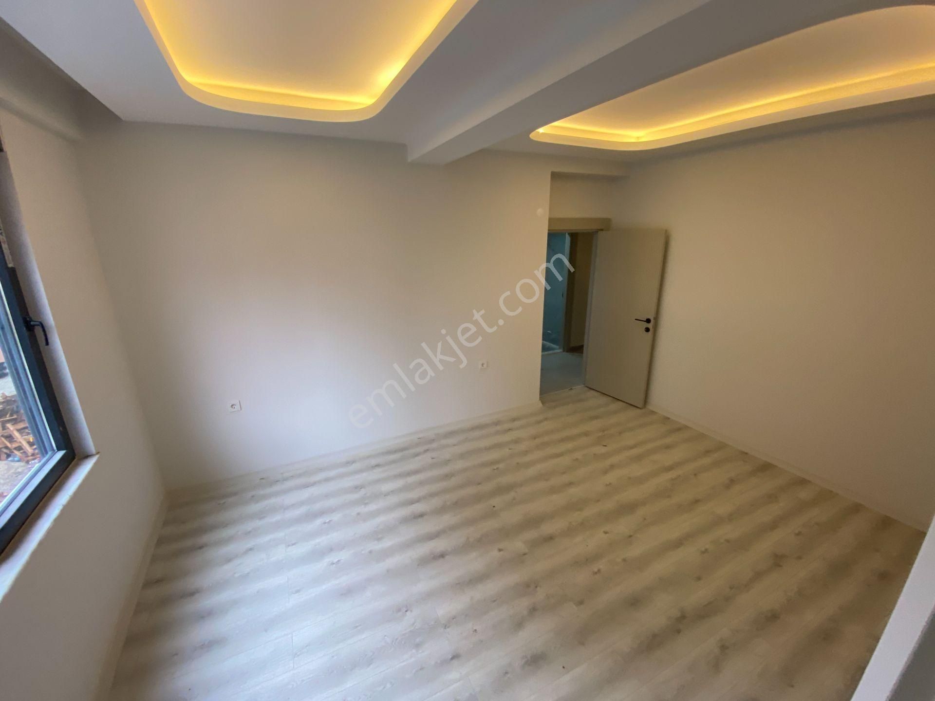 Atatürk Parkına 5 Dk. Mesafede Çok Geniş Sıfır 2+1 - Görsel 21