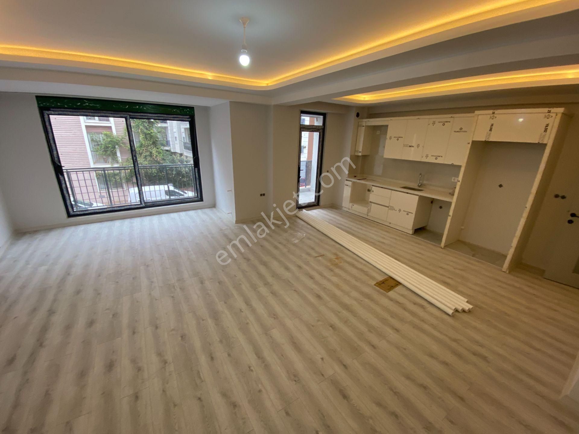 Atatürk Parkına 5 Dk. Mesafede Çok Geniş Sıfır 2+1