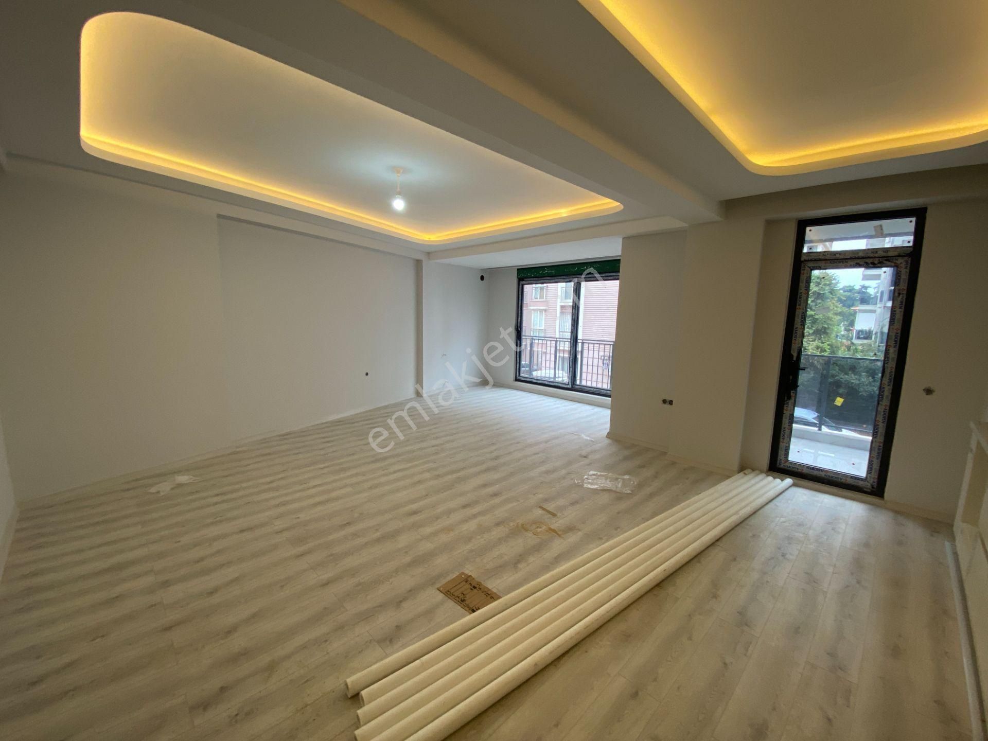 Atatürk Parkına 5 Dk. Mesafede Çok Geniş Sıfır 2+1 - Görsel 8