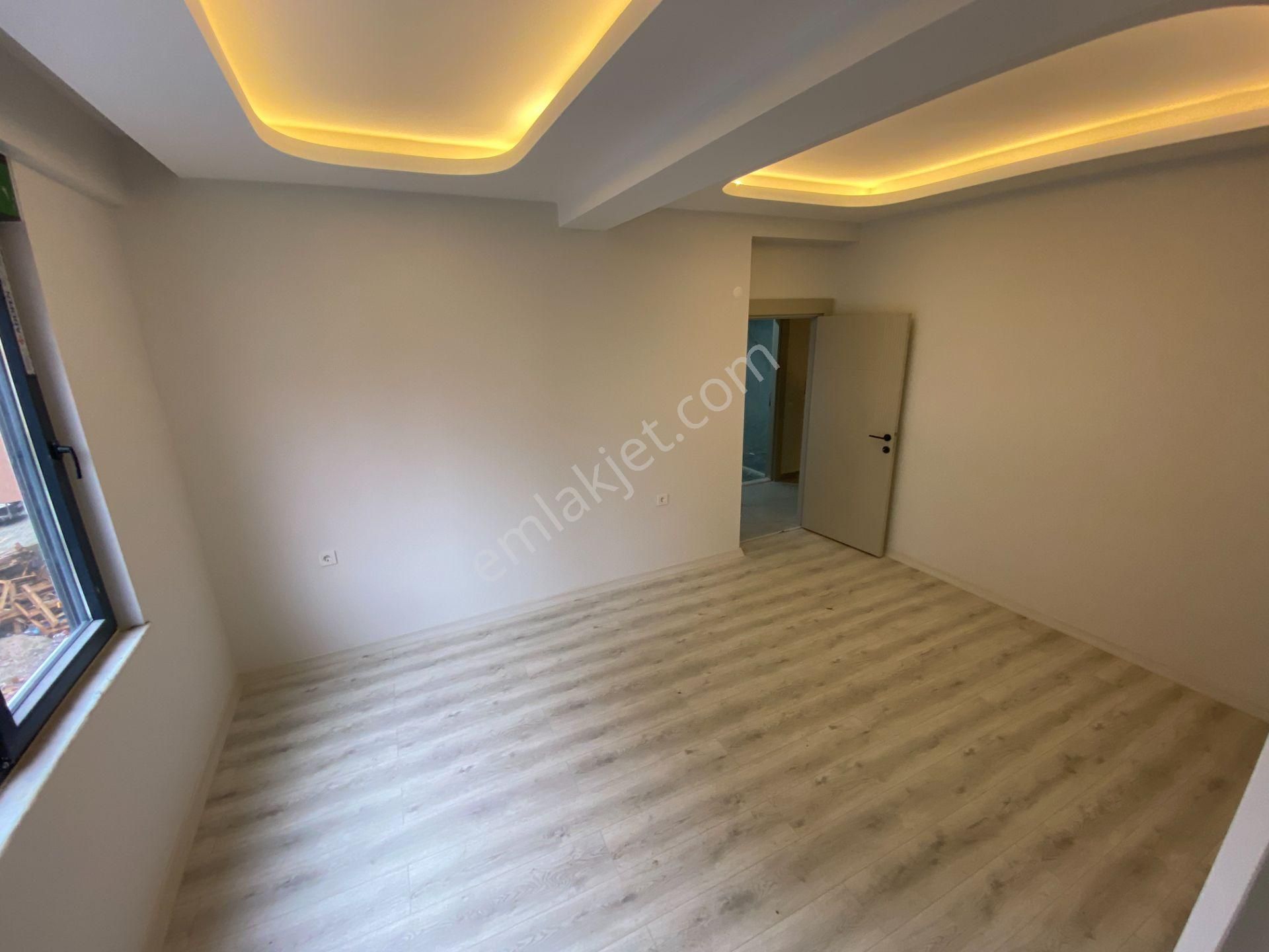 Atatürk Parkına 5 Dk. Mesafede Çok Geniş Sıfır 2+1 - Görsel 20