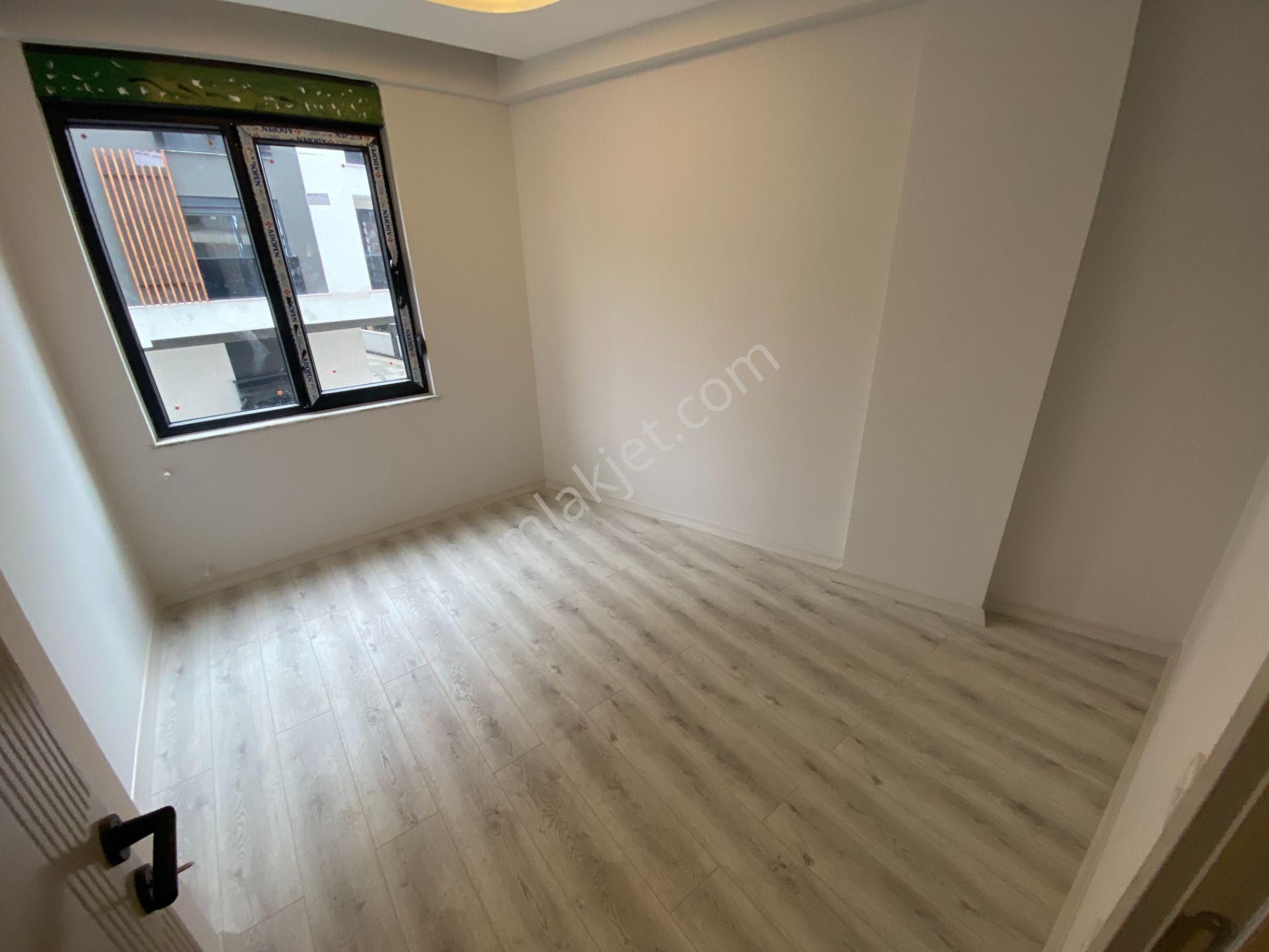 Atatürk Parkına 5 Dk. Mesafede Çok Geniş Sıfır 2+1 - Görsel 24