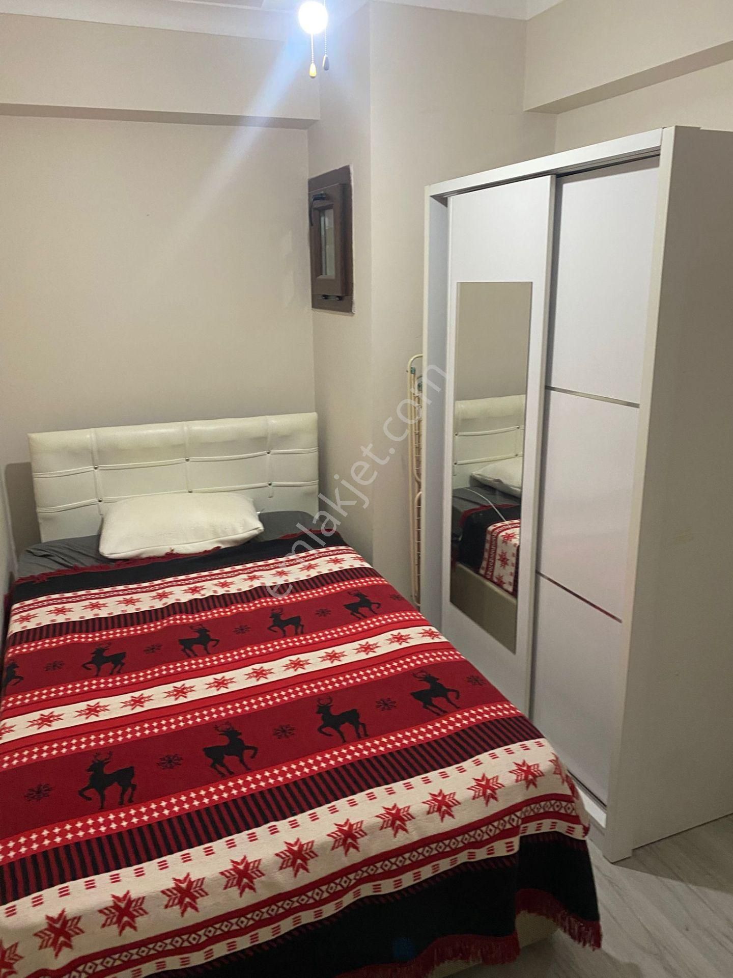 Karşıyaka Bahçelievler Mahallesinde 1+1 Satılık Daire - Görsel 14