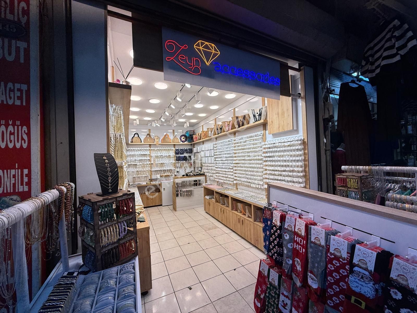 Konak Kemeraltı Paşa Cami Ye Yakın Yol Üstü 30 M2 İki Katlı Satılık Dükkan - Görsel 7