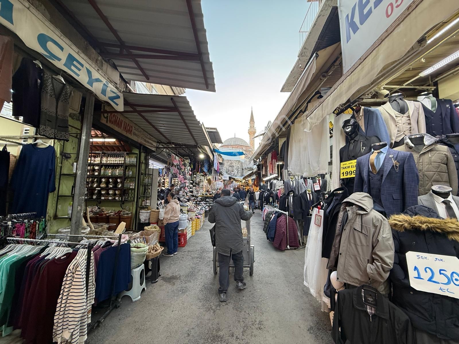 Konak Kemeraltı Paşa Cami Ye Yakın Yol Üstü 30 M2 İki Katlı Satılık Dükkan - Görsel 15