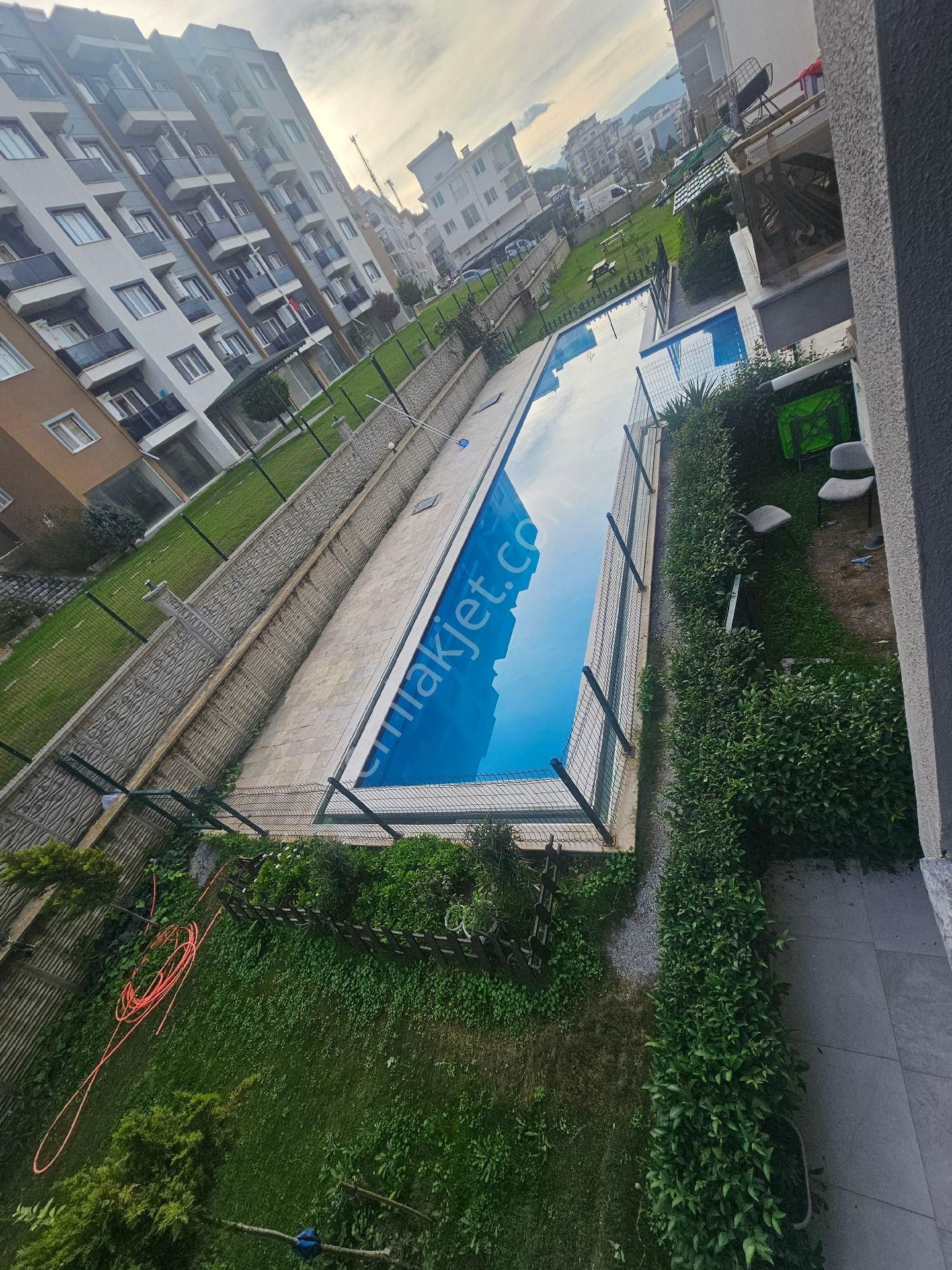 Soke Emlak Ofisinden Yenikentte Havuzlu Sitede Satılık - Görsel 2