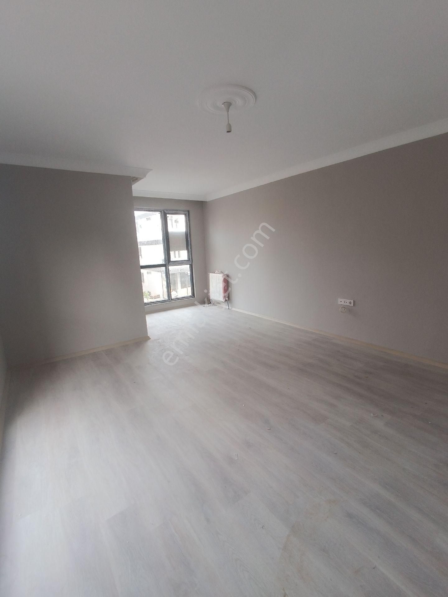 Para'dan Sultanbeyli Merkez Konumda Balkonlu 2+1 Satılık Daire - Görsel 3