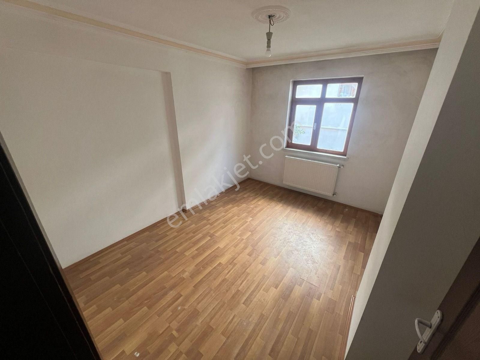 Kanuni'de Cadde Yakını İskanlı 2+1 Daire! - Görsel 13