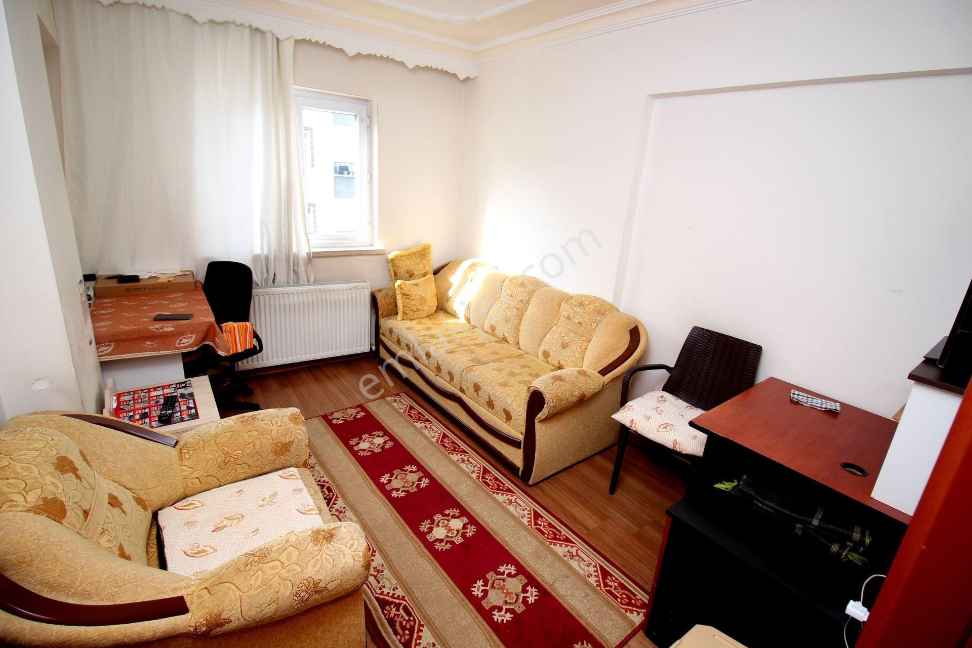 Emre Emlak'tan Süvari'de Ön Cephe Arakat 3+1 Satılık Daire - Görsel 11