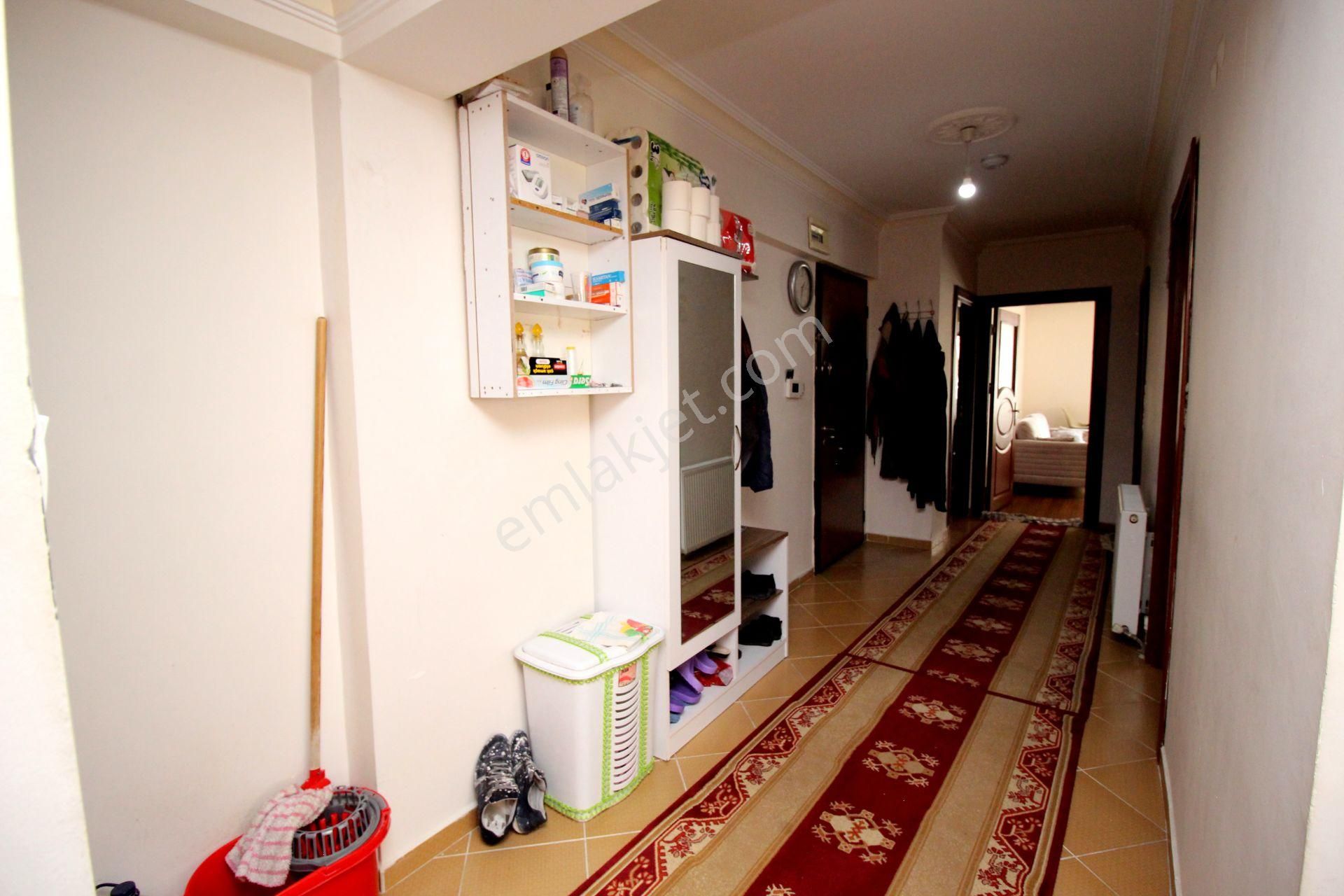 Emre Emlak'tan Süvari'de Ön Cephe Arakat 3+1 Satılık Daire - Görsel 15