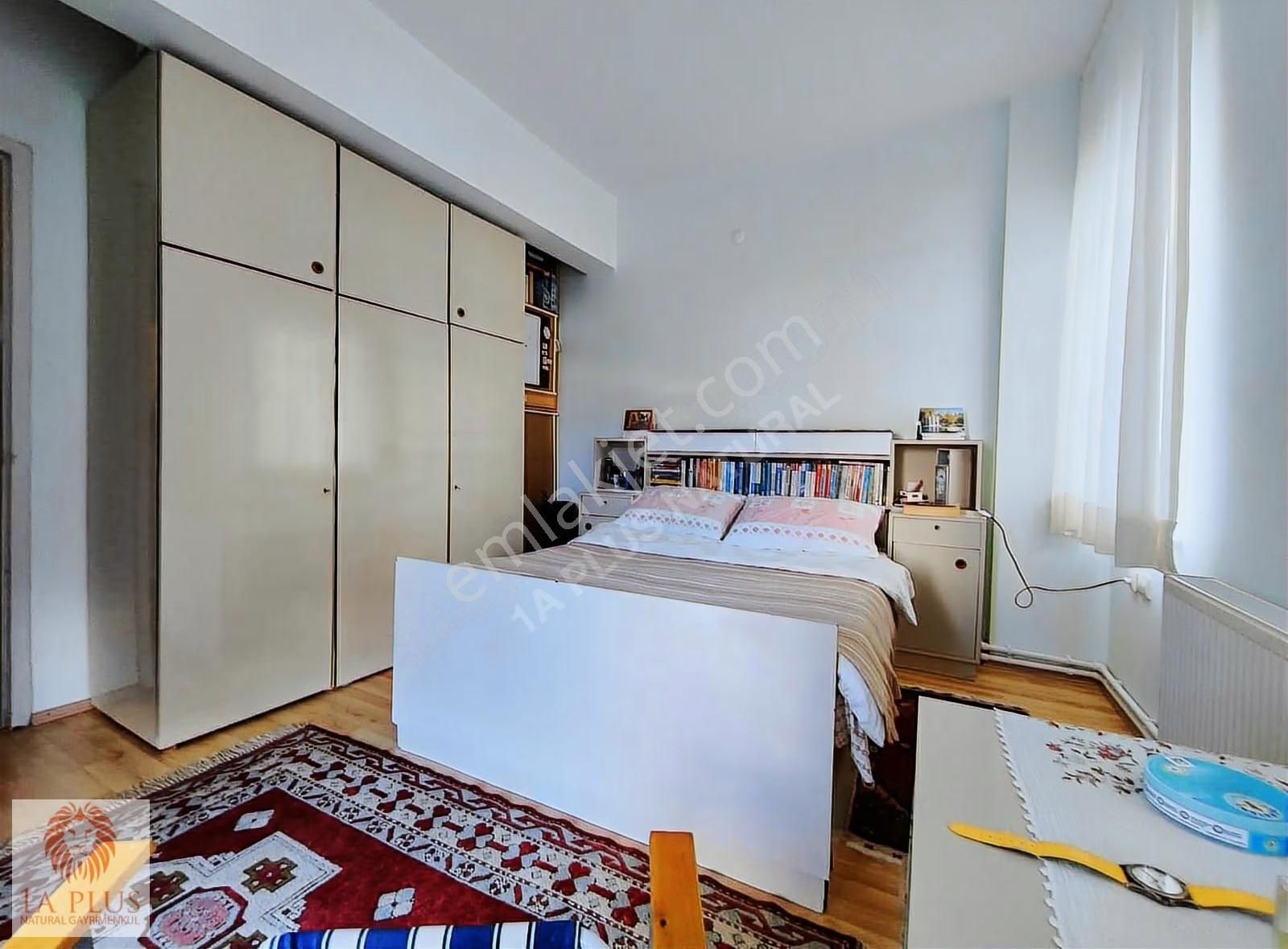 Çankaya'da Doğalğazlı 3+1 150 M2 Ara Kat Şehir Hast.yakını - Görsel 25