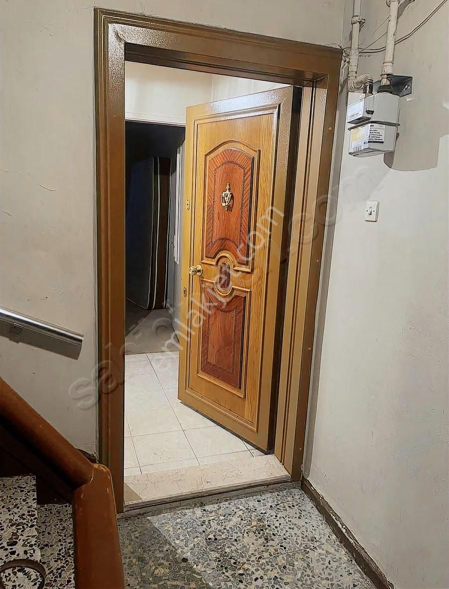 Bayrampaşa Yenidoğan Mah. Temiz 2+1 Kısmi Eşyalı Kiralık Daire - Görsel 10