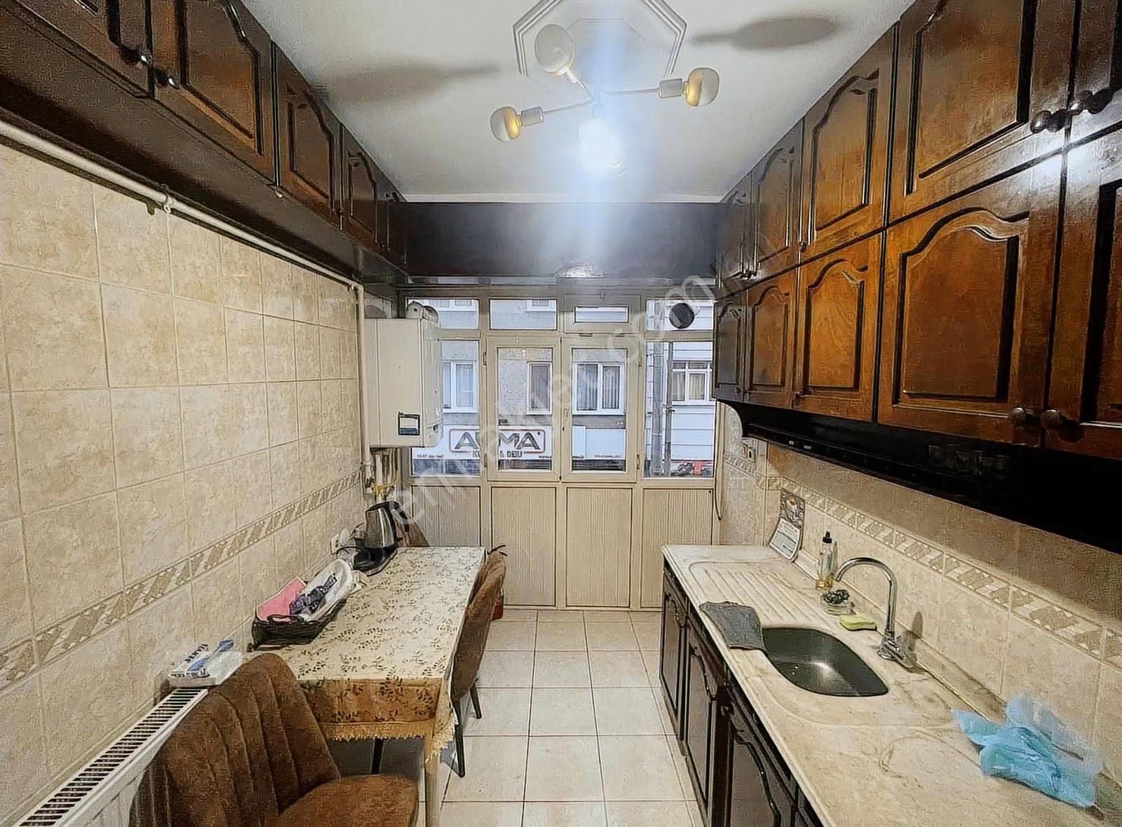 Bayrampaşa Yenidoğan Mah. Temiz 2+1 Kısmi Eşyalı Kiralık Daire - Görsel 15