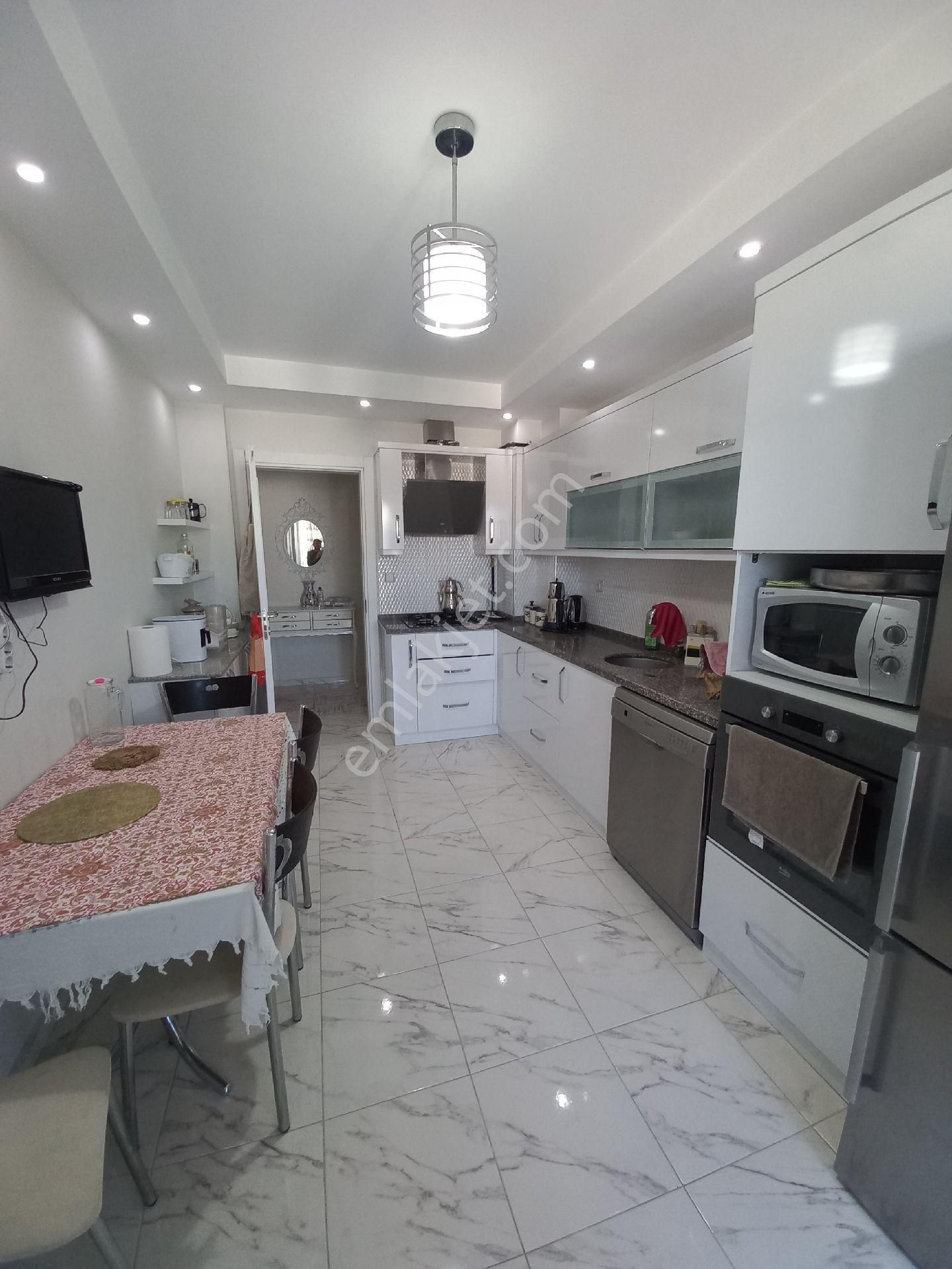 Doğru Emlak'tan Full Eşyalı Kiralık Daıre - Görsel 22