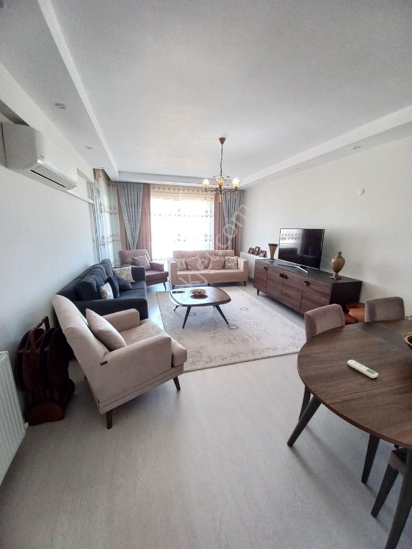 Doğru Emlak'tan Full Eşyalı Kiralık Daıre - Görsel 25