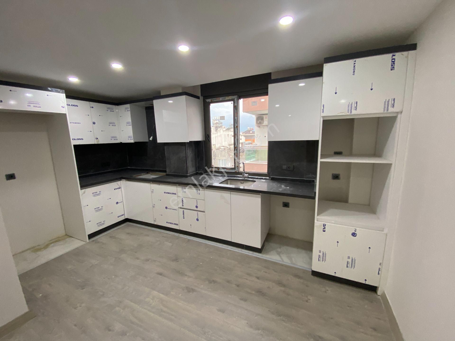 Güllük Caddesi Arkası Geniş 3+1 Dubleks - Görsel 3