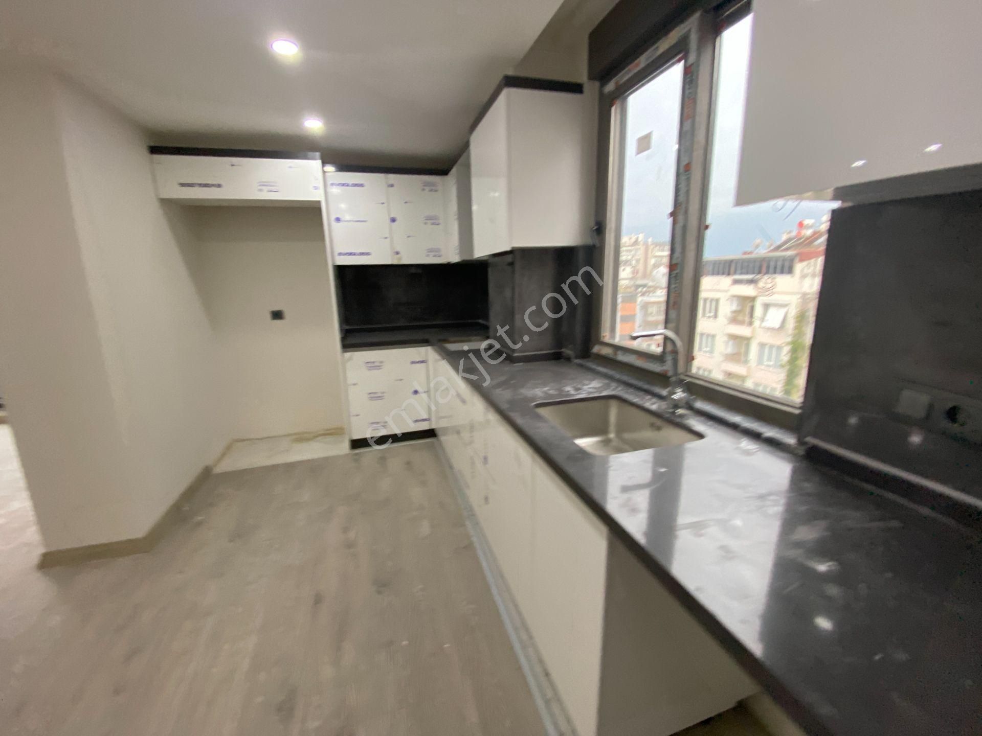 Güllük Caddesi Arkası Geniş 3+1 Dubleks - Görsel 6