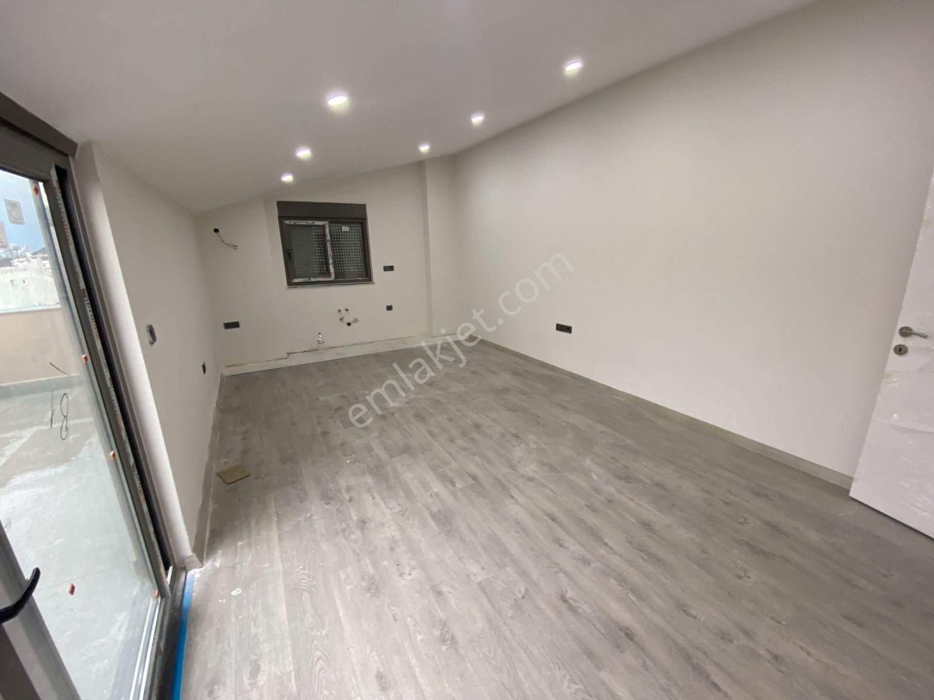 Güllük Caddesi Arkası Geniş 3+1 Dubleks - Görsel 23