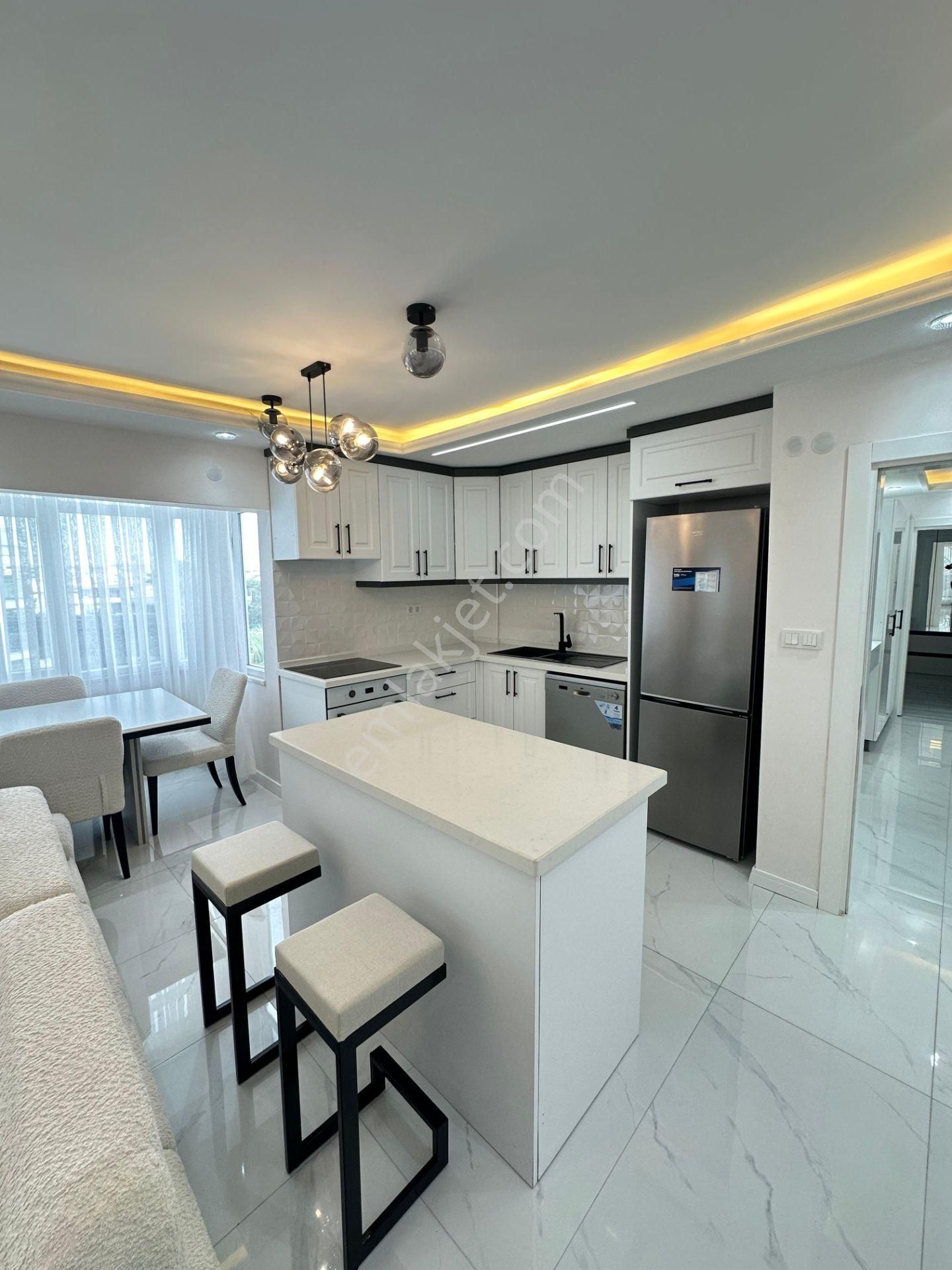 Eşsiz Deniz Ve Orman Manzaralı 4+1 Sıfırlanmış Full Eşyalı Daire