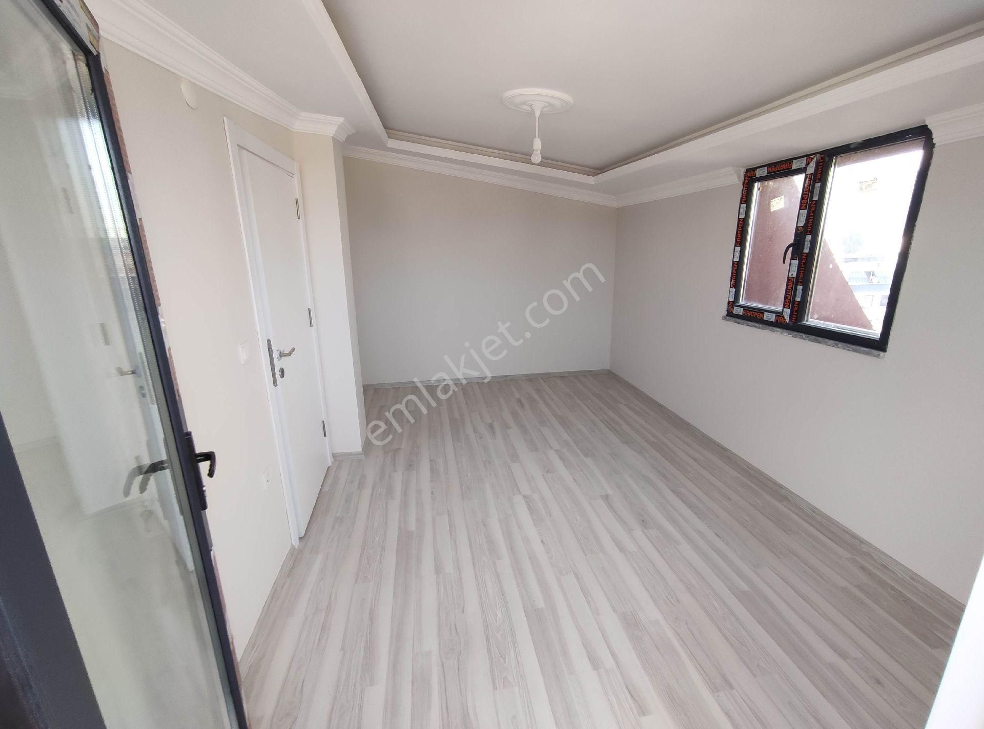 Sultanbeyli'de Tek Tapu Çift Daire Teraslı 3+2 Satılık Dubleks - Görsel 17