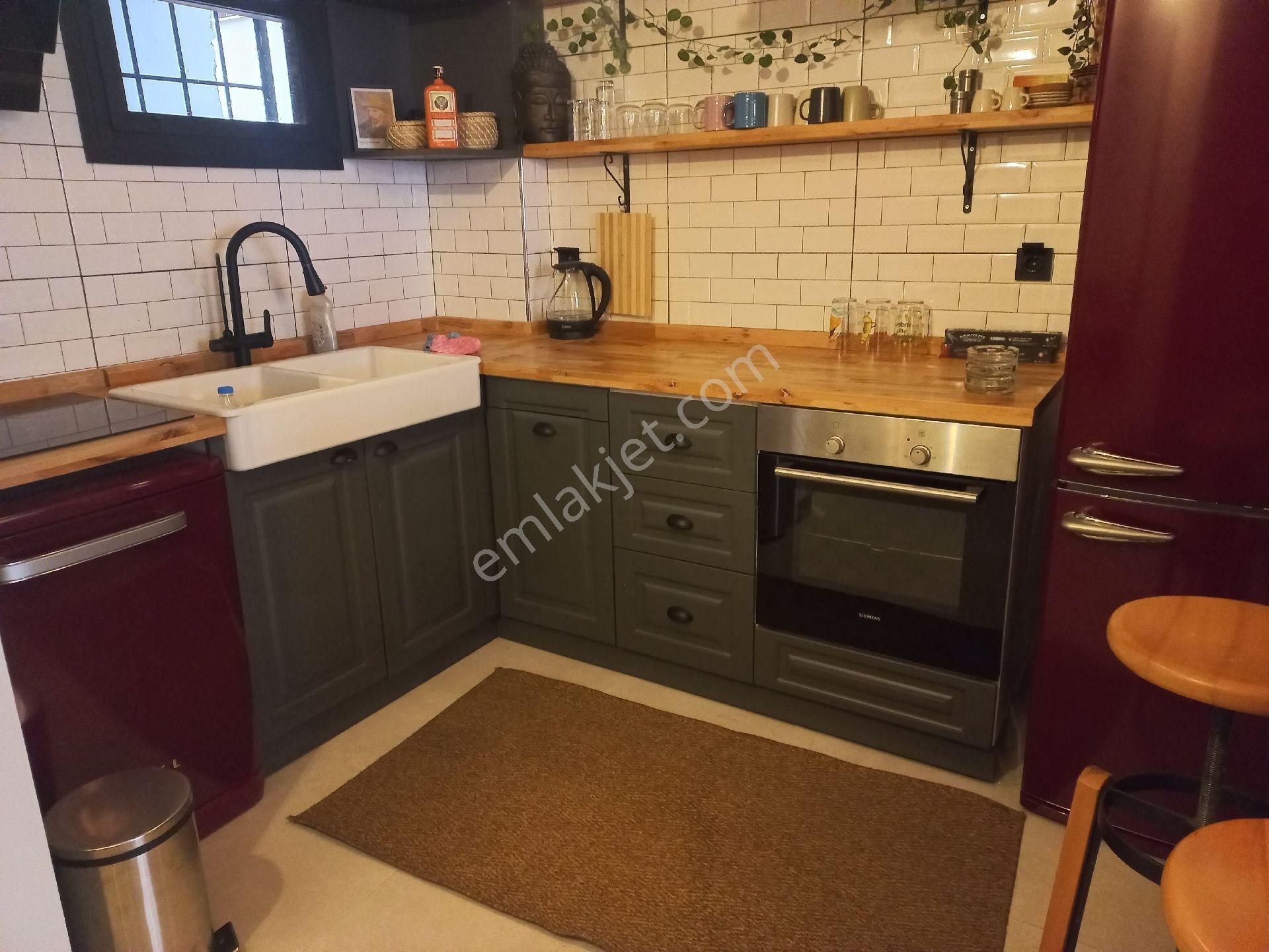 Balçova Ata Caddesi Üzerinde 2+1 Şık Kullanımlı Daire - Görsel 15