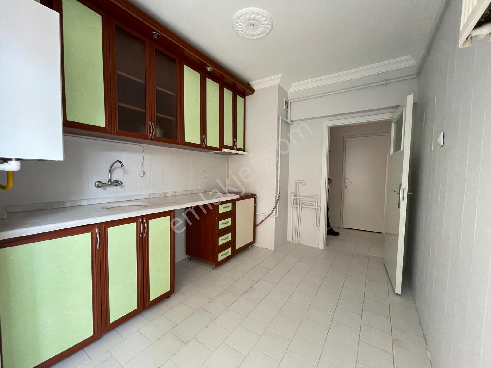 Etlik Mahallesi'nde Cadde Yakını 3+1 Daire! - Görsel 3