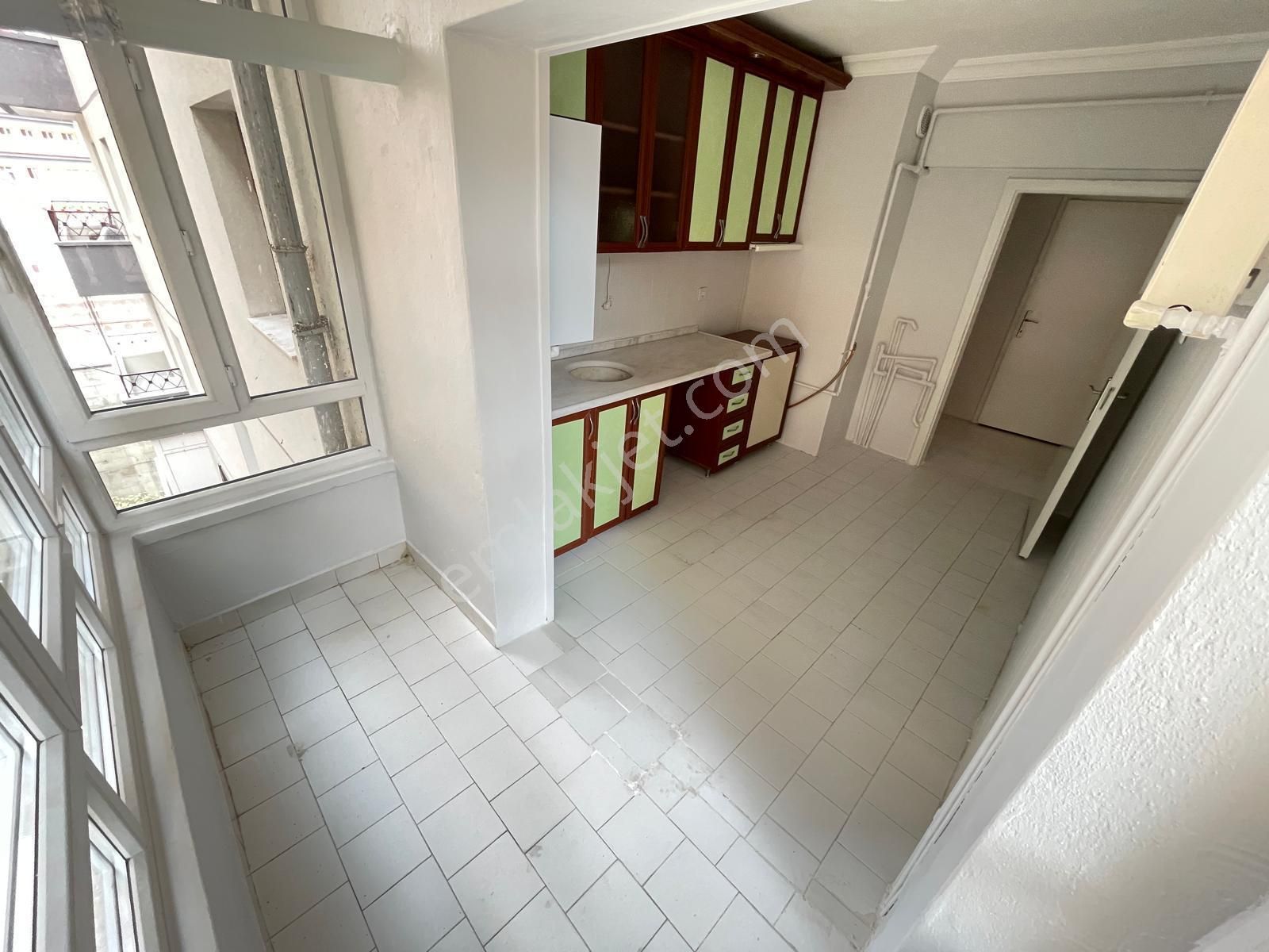 Etlik Mahallesi'nde Cadde Yakını 3+1 Daire! - Görsel 4