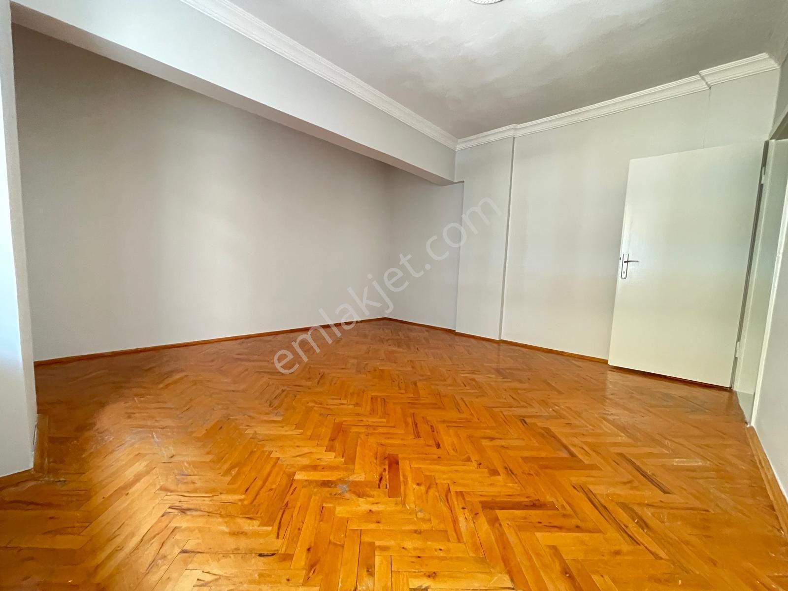 Etlik Mahallesi'nde Cadde Yakını 3+1 Daire! - Görsel 18